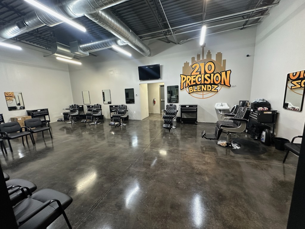 Licensed Barber Logo
