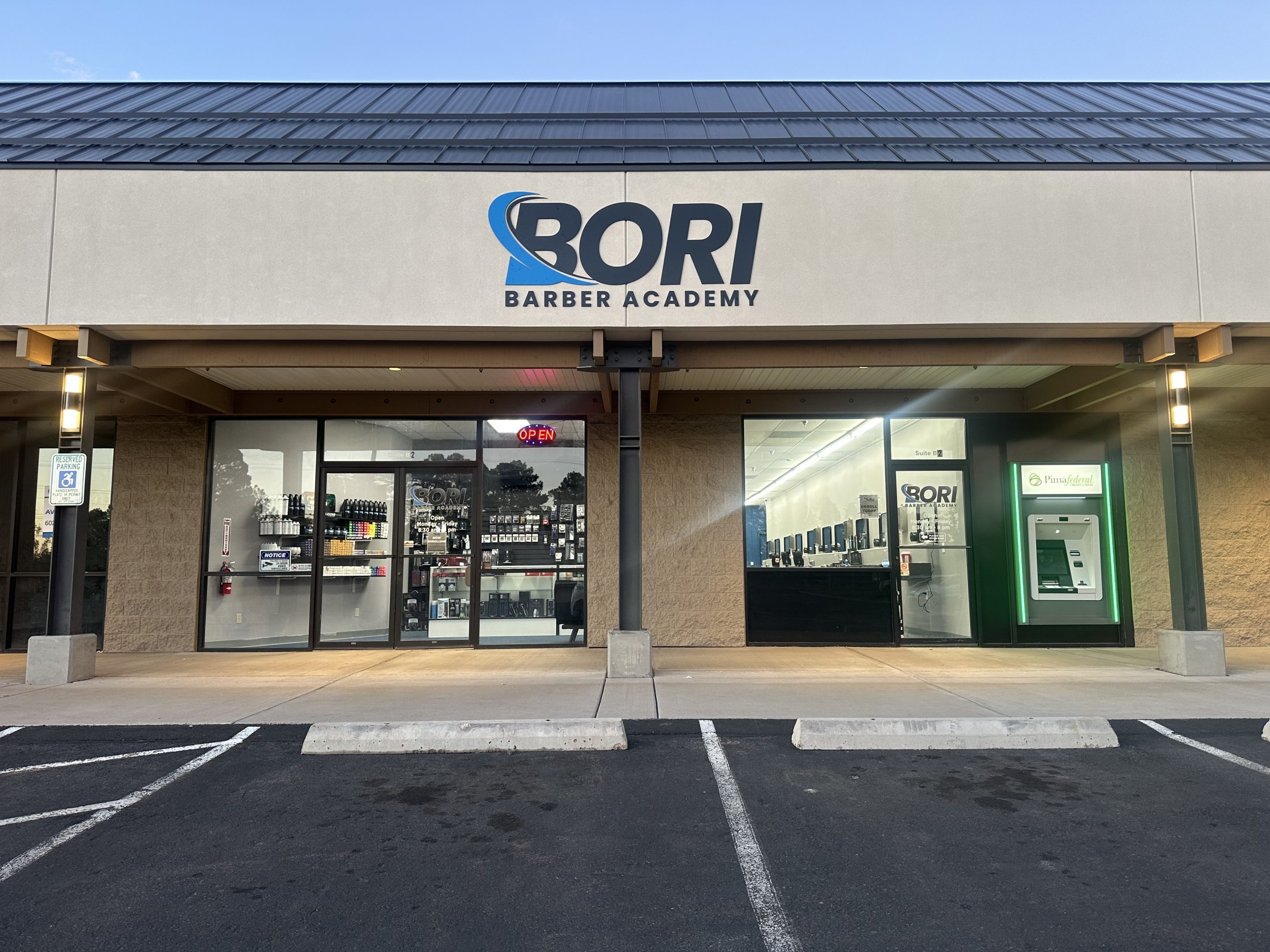 Bori Barber Academy